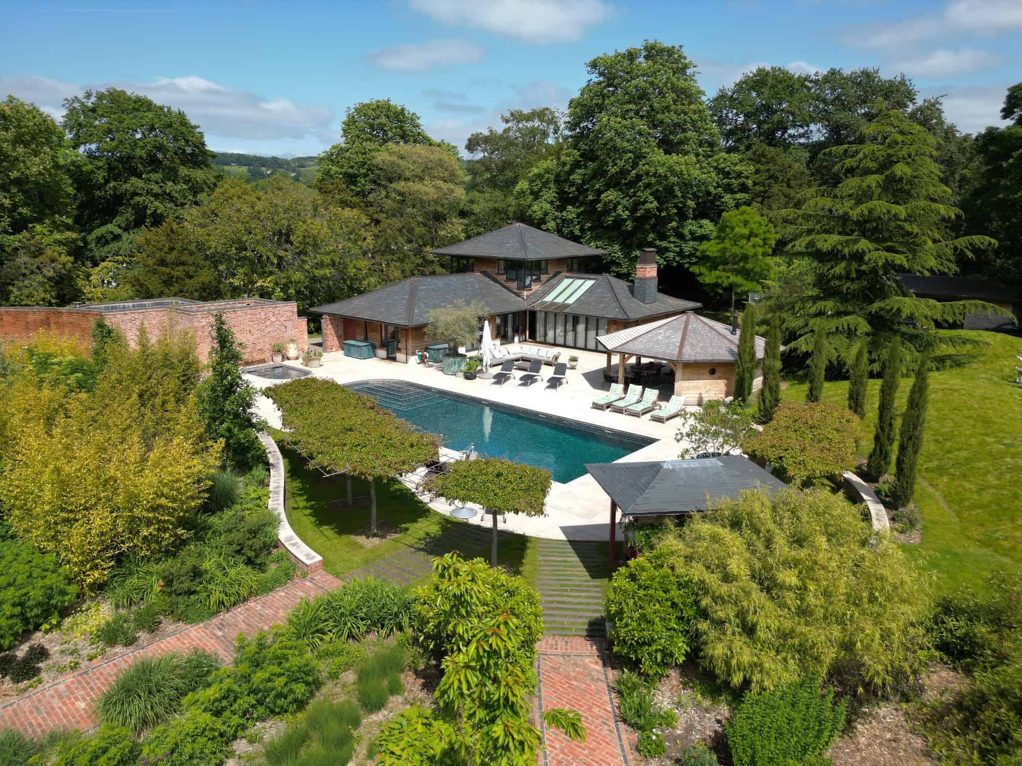 Oak Framed Pool House